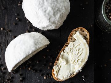 Gaperon kaufen Käse Auvergne Frankreich Knoblauch Pfeffer