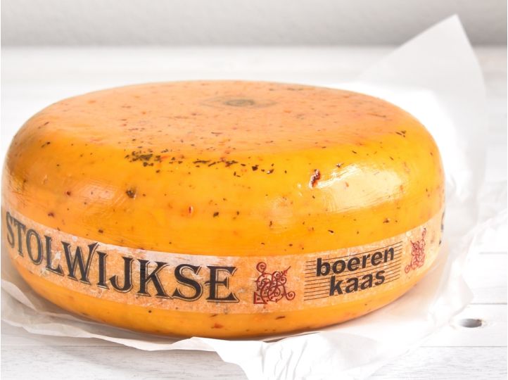 Bauernkäse aus Rohmilch | Tomate & Olive 8000g Laib