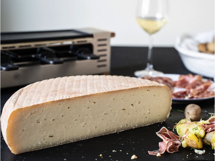 Raclettekäse Ziegenmilch | TOMME DE CHEVRE | Halber Laib | 2,5 kg 1/2 Laib