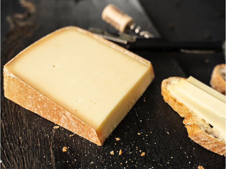 Vorarlberger Bergkäse | 9 Monate gereift | Heumilchkäse aus Rohmilch