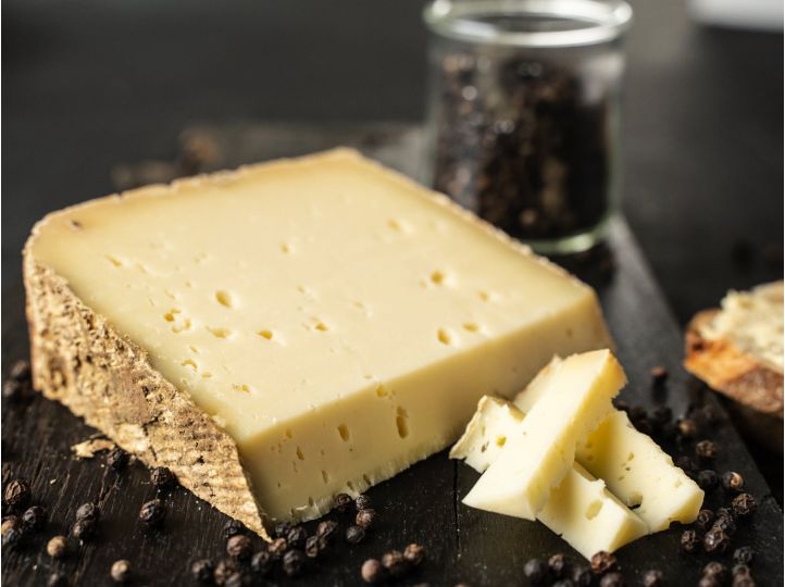Bastardo del Grappa | Schnittkäse aus Italien mit feiner Würze