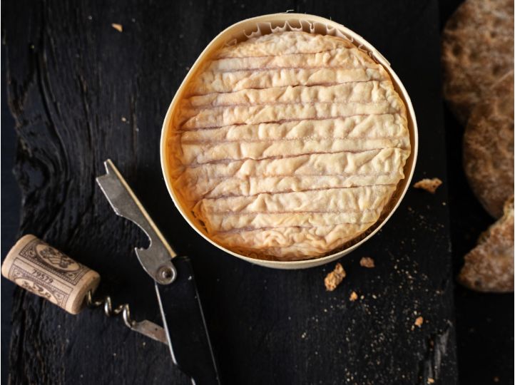 Epoisses Käse Frankreich Weichkäse aus Rohmilch Burgund Rotschmierkäse Rohmilchkäse