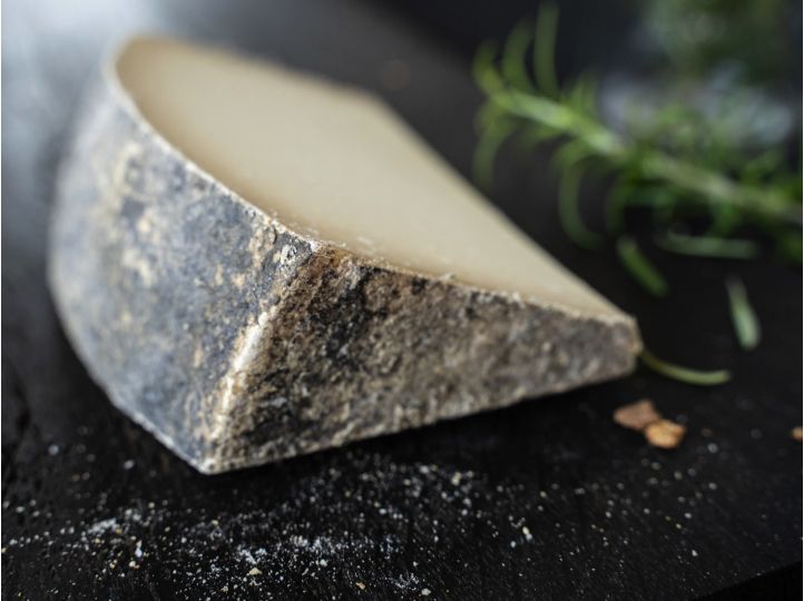 Pecorino | Fiore Sardo | DOP | Rohmilchschafskäse