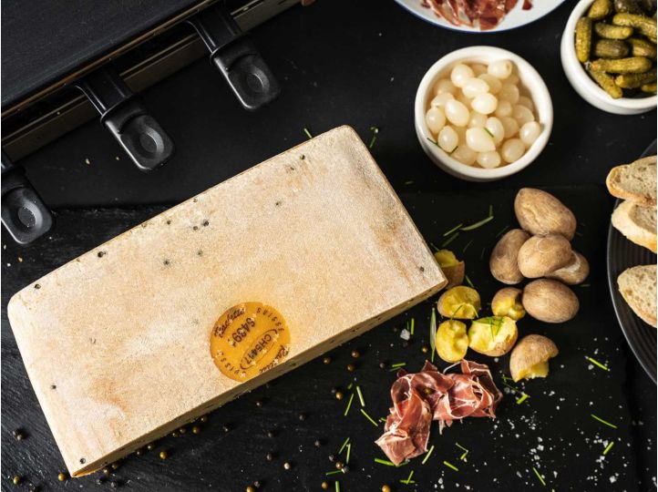 Schweizer Raclettekäse | SWISS PFEFFER | Ganzer Laib (eckig) | 5,6 kg