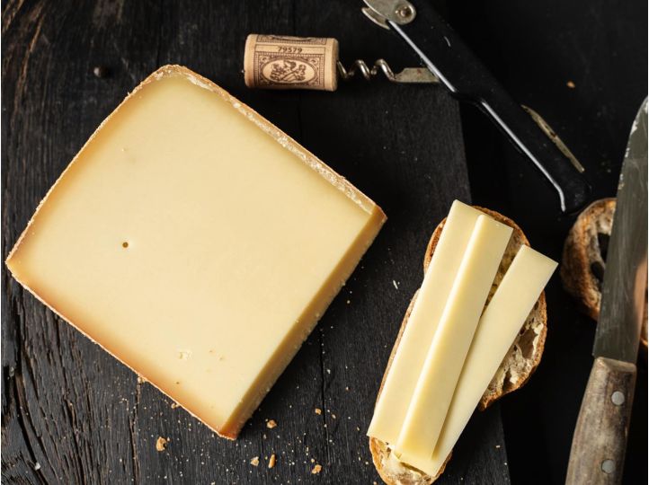 Vorarlberger Bergkäse | 9 Monate gereift | Heumilchkäse aus Rohmilch